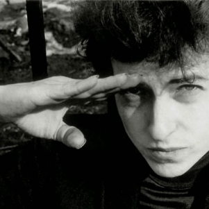 Listen to two tracks from Dylan's Manchester concert