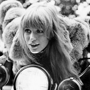 Marianne Faithfull releases first two albums in one day.