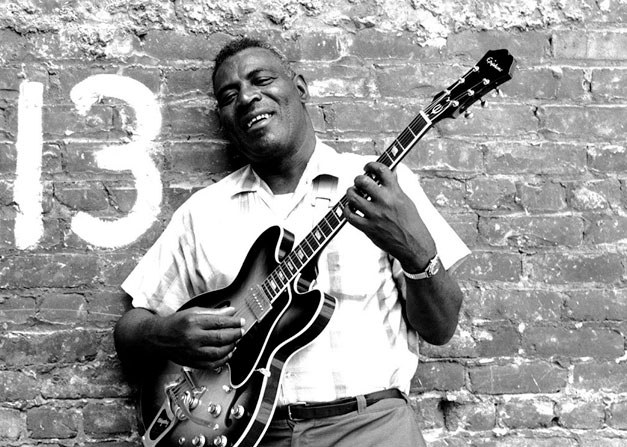 Howlin' Wolf has a new album out, and apparently he really doesn't like it