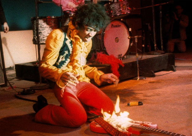Jimi Hendrix talks The Beatles, meeting Bob Dylan and recording his debut album